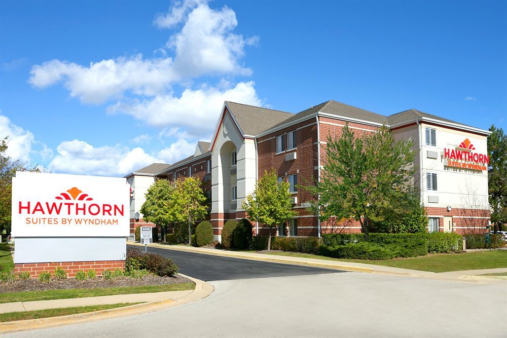 Mainstay Suites Detroit Auburn Hills Exterior photo